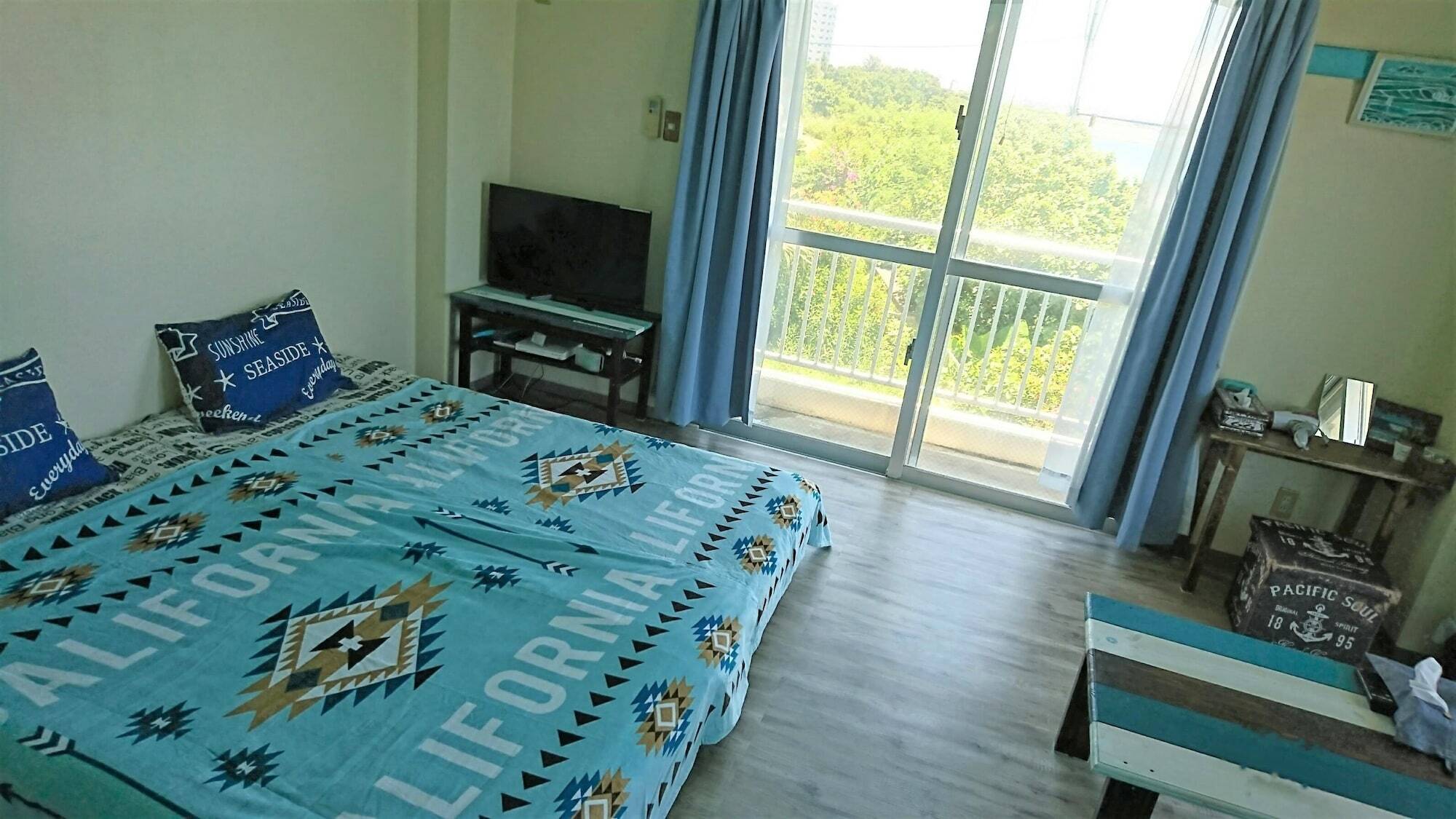 Отель Umi No Nakama Ishigaki  Экстерьер фото